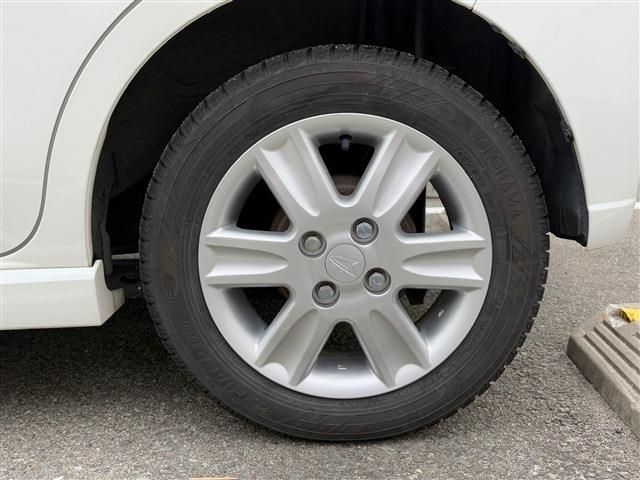 DAIHATSU MOVE CUSTOM 4WD 2013 Image 31