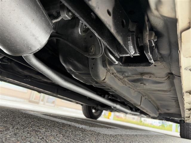 DAIHATSU MOVE CUSTOM 4WD 2013 Image 31