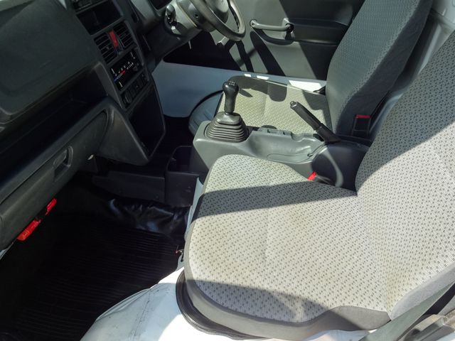 NISSAN NT100 CLIPPER 4WD 2018 Image 31