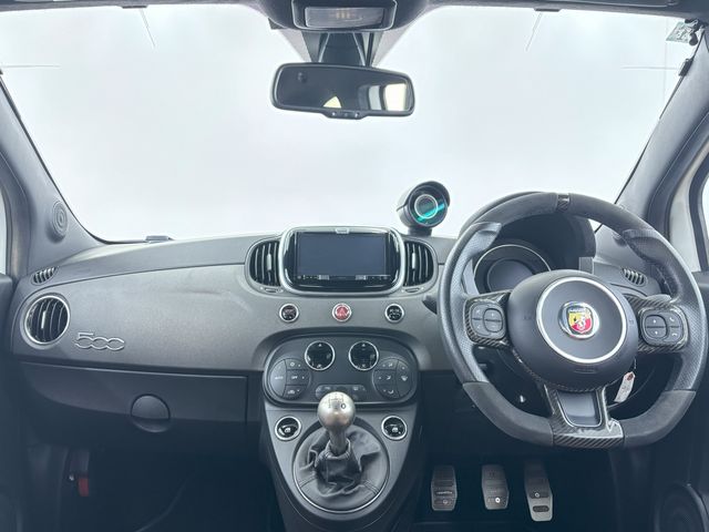 FIAT ABARTH 595 2017 Image 31