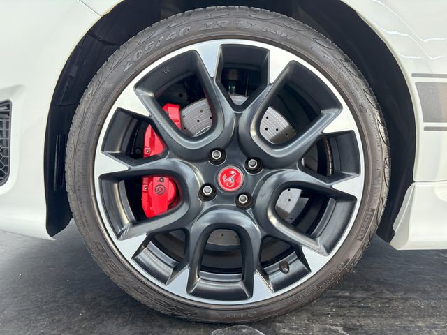 FIAT ABARTH 595 2017 Image 31