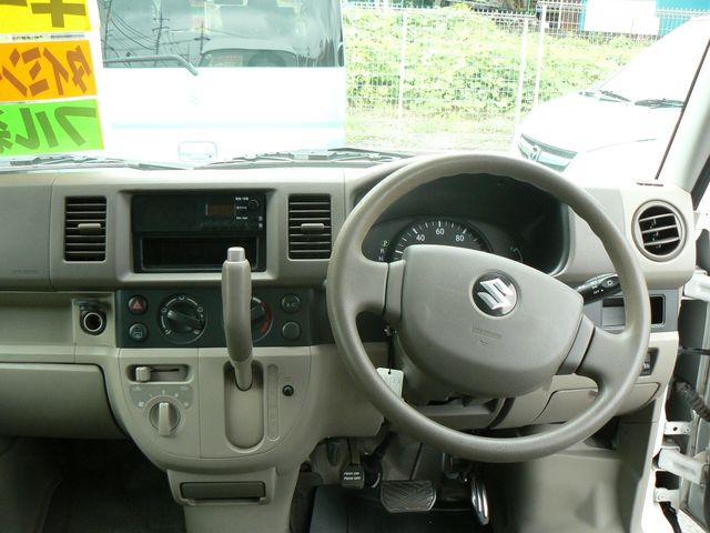 SUZUKI EVERY VAN 2014 Image 31