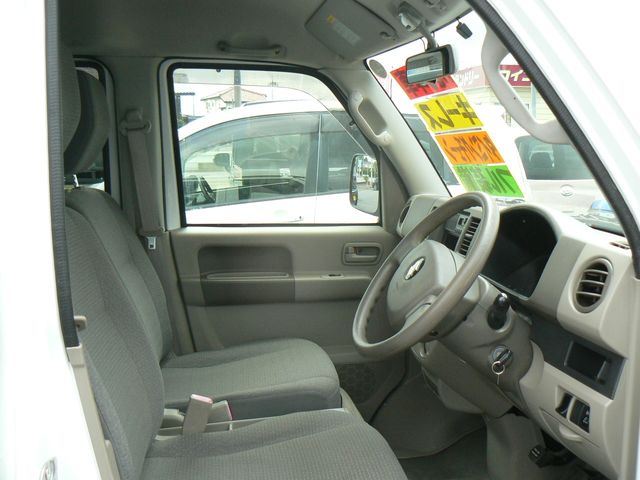 SUZUKI EVERY VAN 2014 Image 31