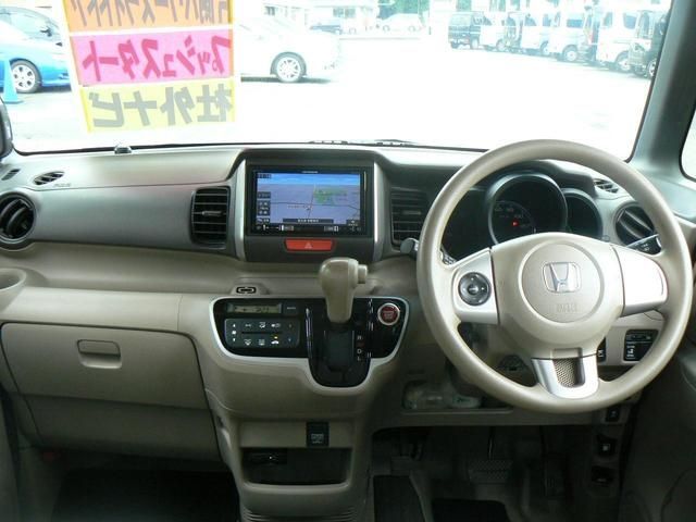 HONDA N BOX 2015 Image 31