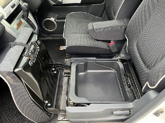 SUZUKI HUSTLER 2014 Image 31