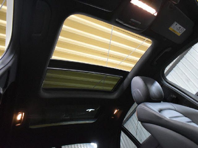 MERCEDES BENZ MERCEDES AMG C CLASS 2019 Image 31