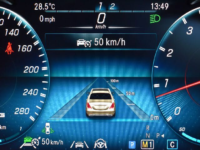 MERCEDES BENZ MERCEDES AMG C CLASS 2019 Image 31