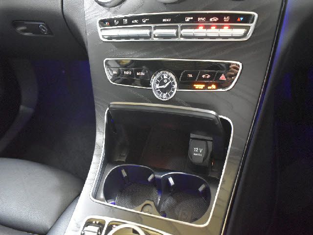 MERCEDES BENZ MERCEDES AMG C CLASS 2019 Image 31