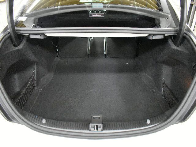 MERCEDES BENZ MERCEDES AMG C CLASS 2019 Image 31