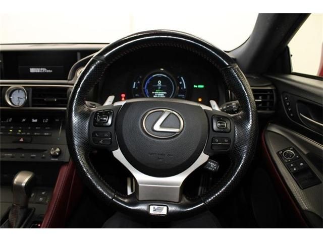 TOYOTA LEXUS RC300H 2015 Image 31