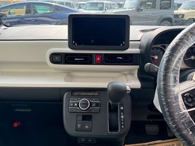 DAIHATSU MOVE CANBUS 4WD 2025 Image 31