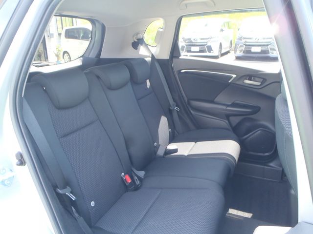 HONDA FIT 2017 Image 31