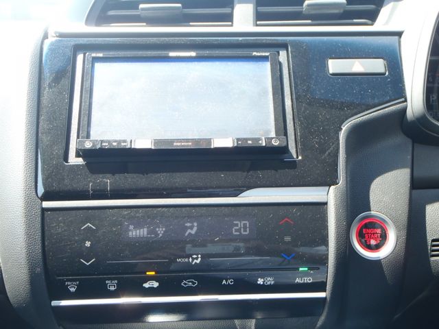 HONDA FIT 2017 Image 31