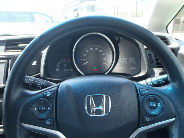 HONDA FIT 2017 Image 31