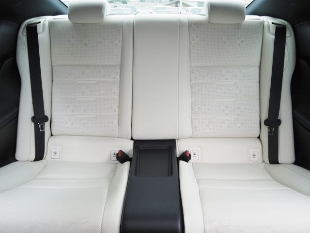 TOYOTA LEXUS RC350 2022 Image 31