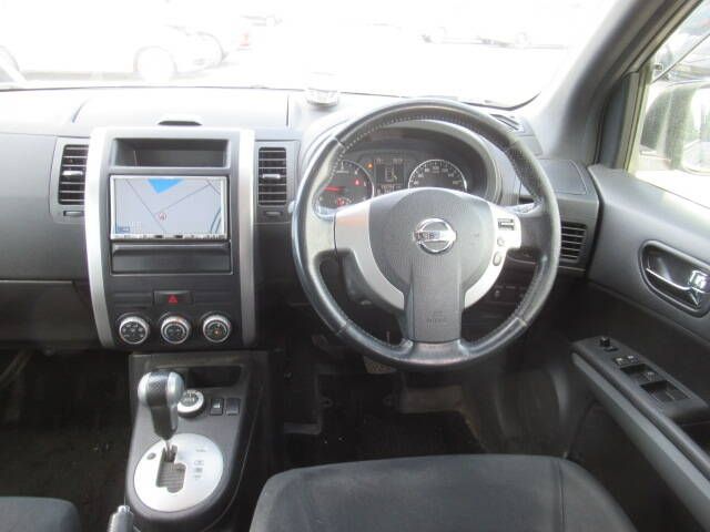 NISSAN X-TRAIL 4WD 2012 Image 31