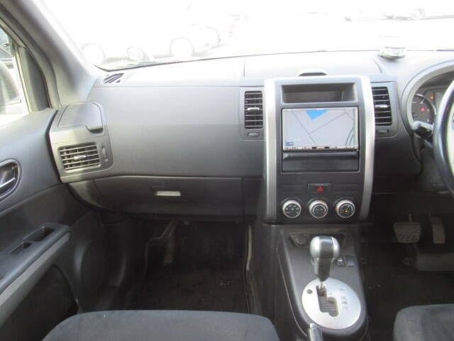 NISSAN X-TRAIL 4WD 2012 Image 31