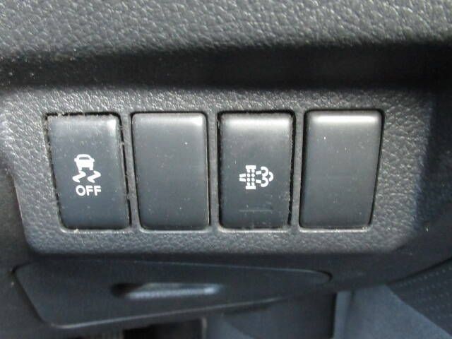 NISSAN X-TRAIL 4WD 2012 Image 31