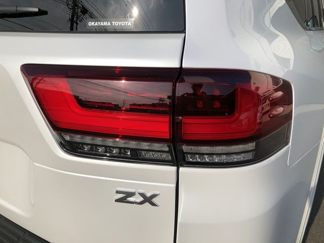 TOYOTA LANDCRUISER WAGON 2023 Image 31