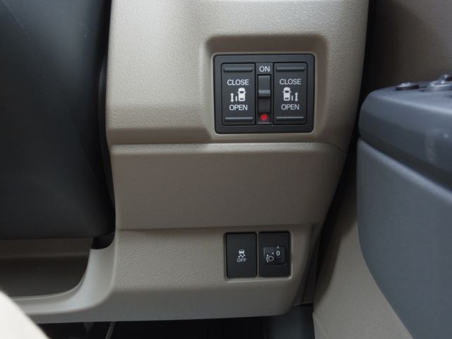 HONDA N BOX JOY 2025 Image 31