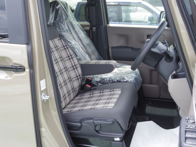 HONDA N BOX JOY 2025 Image 31