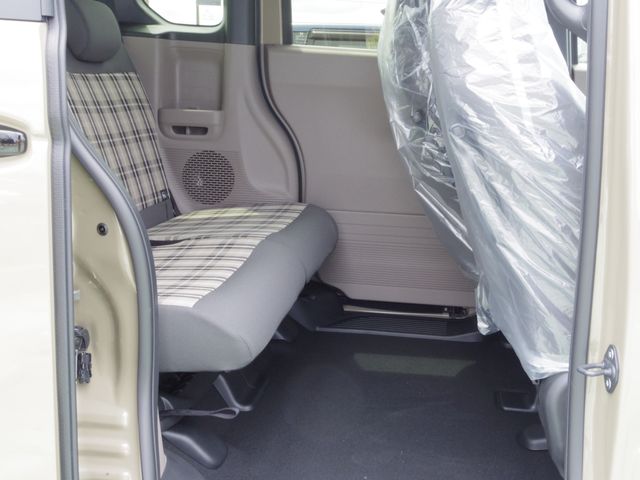 HONDA N BOX JOY 2025 Image 31