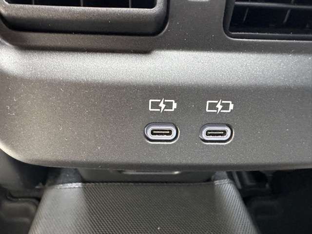 TOYOTA CROWN CROSSOVER 2022 Image 31