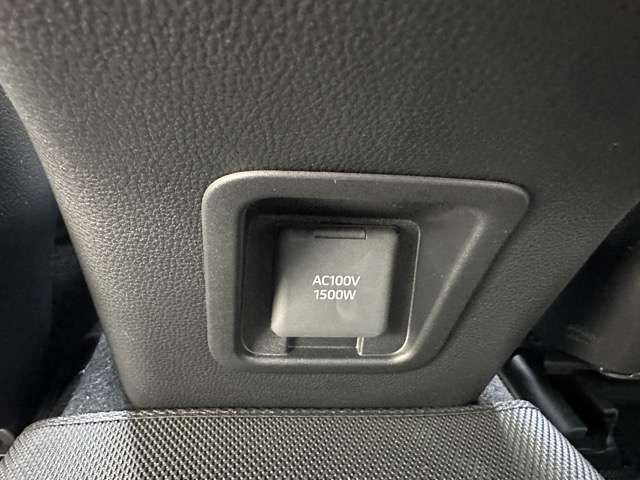 TOYOTA CROWN CROSSOVER 2022 Image 31