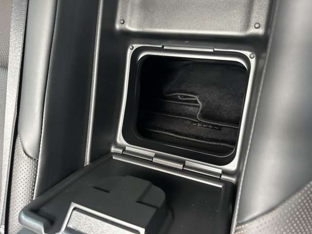 TOYOTA CROWN CROSSOVER 2022 Image 31