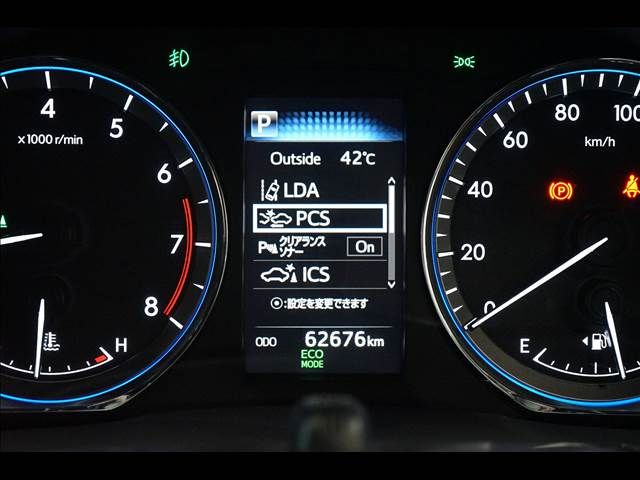 TOYOTA HARRIER 2WD 2017 Image 31