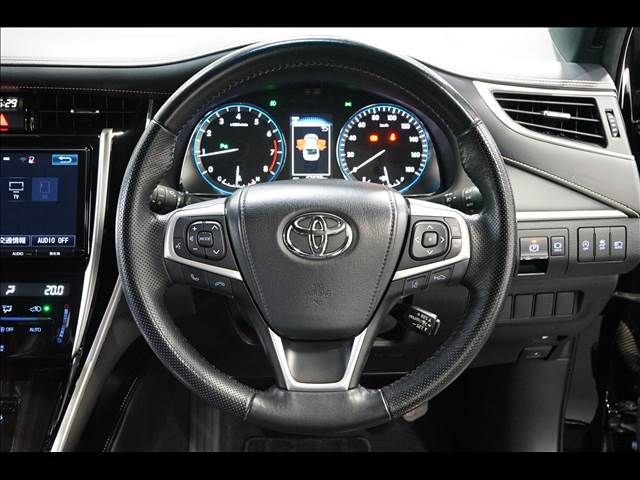 TOYOTA HARRIER 2WD 2017 Image 31