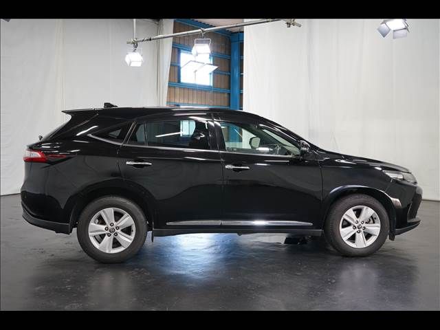 TOYOTA HARRIER 2WD 2017 Image 31