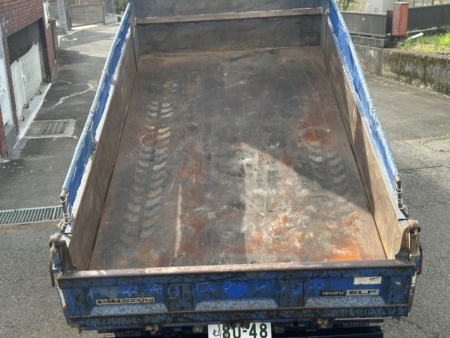 ISUZU  2013 Image 31