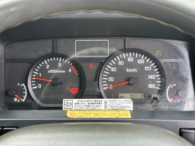 ISUZU  2013 Image 31