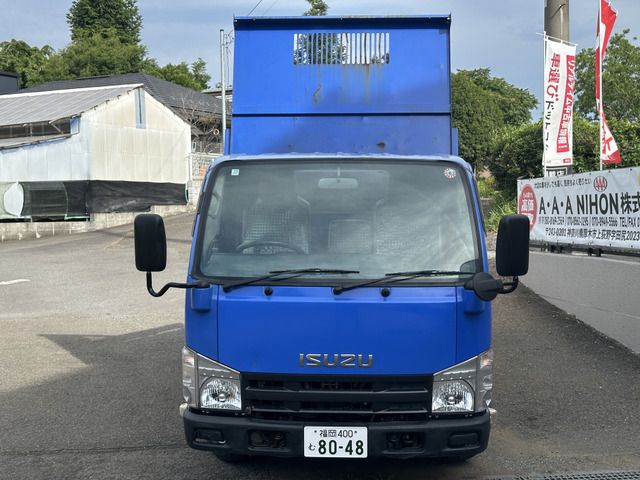 ISUZU  2013 Image 31