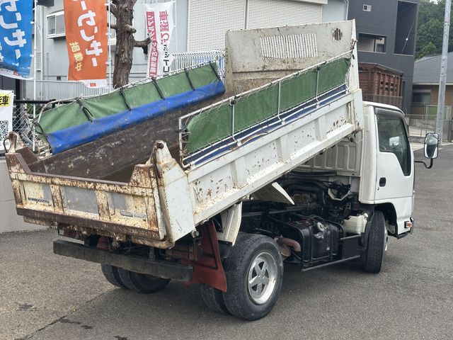 ISUZU  2011 Image 31