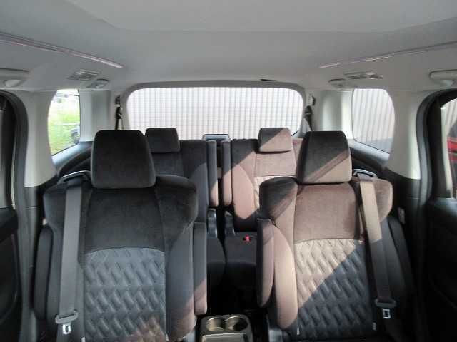 TOYOTA VELLFIRE 2019 Image 31