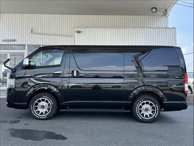 TOYOTA HIACE VAN 2WD 2024 Image 31