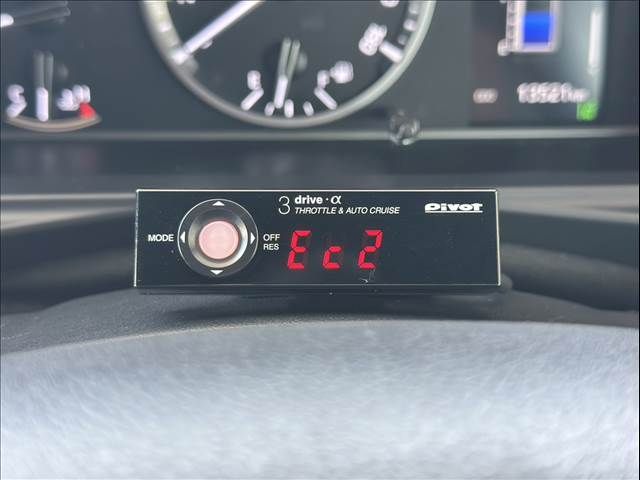 TOYOTA HIACE VAN 2WD 2024 Image 31