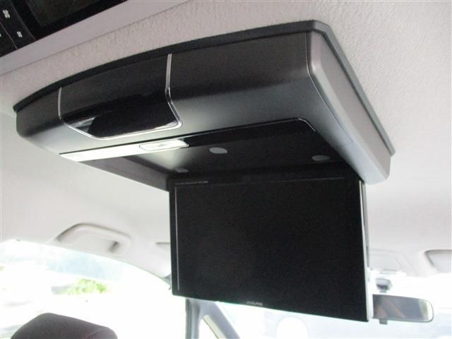 TOYOTA VOXY 2014 Image 31