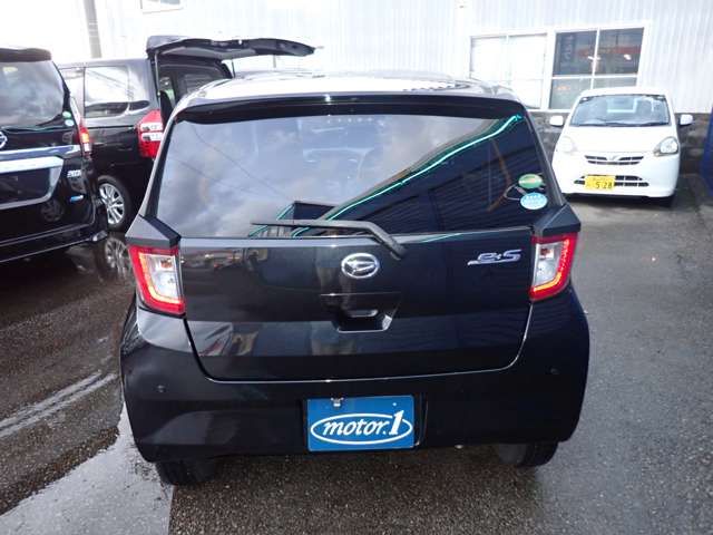 DAIHATSU MIRA E:S 4WD 2017 Image 31