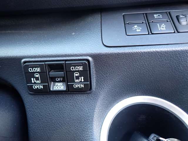 TOYOTA SIENTA HYBRID 2019 Image 31