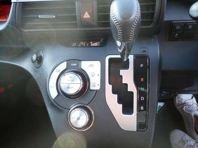 TOYOTA SIENTA HYBRID 2019 Image 31