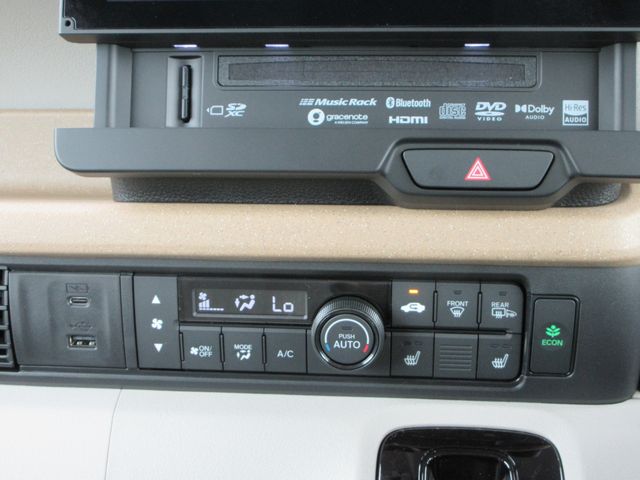 HONDA N BOX 4WD 2025 Image 31