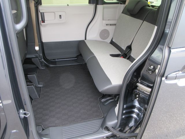 HONDA N BOX 4WD 2025 Image 31
