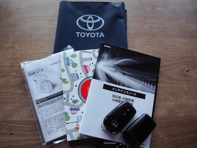 TOYOTA PRIUS 2023 Image 31