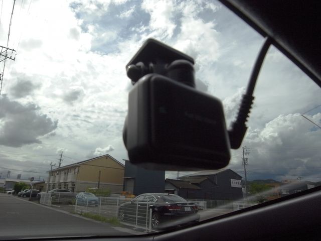 TOYOTA PRIUS 2023 Image 31