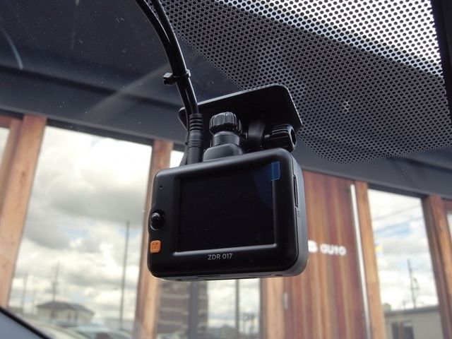 TOYOTA PRIUS 2023 Image 31