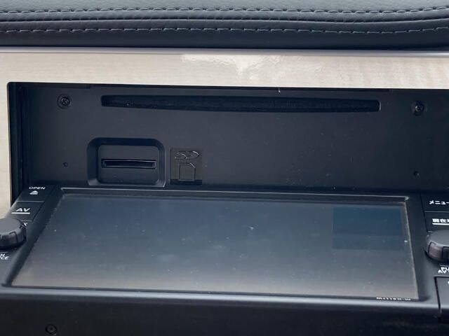 MITSUOKA VIEWT 2019 Image 31