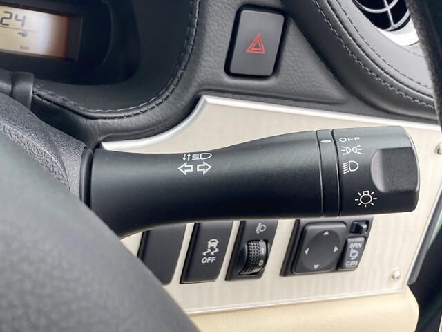 MITSUOKA VIEWT 2019 Image 31